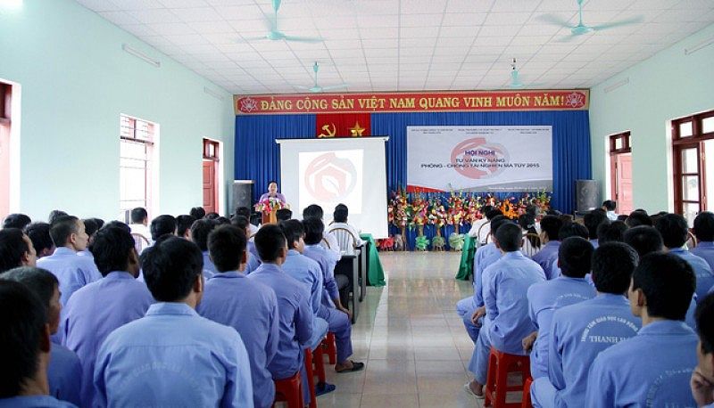 Mẫu hợp đồng cung cấp dịch vụ cai nghiện tự nguyện